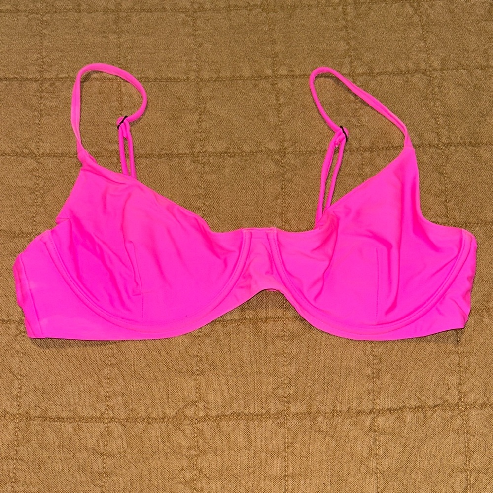 Blackbough Hot Pink Bikini Top - NEVER WORN